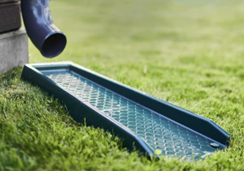 UHNL  2 in 1 Plastic Vinyl Splash Block for Your Home Protect Building Foundation